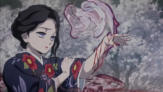 "Blood of Delusion and the Magic Fragrance of the Day" Tamayo uses blood demon arts to trigger the c
