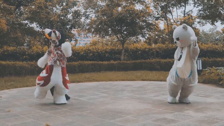 【Beast costume · Pure Land of Bliss】Fursuit dancing. Xiaolong finally danced with Teacher Qianran~ I