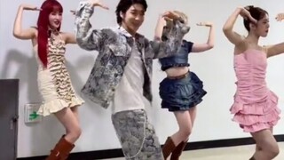STAYC x 李昇勋《BM》舞蹈挑战