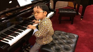 Fantasie Impromptu in C-sharp Minor Op.66 of Chopin (蕭邦 幻想即興曲), by Jonah Ho (age 5)