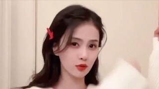 "Funny girl" Bai Lu opened a close payment for her assistant to upgrade her cabin and helped her bes