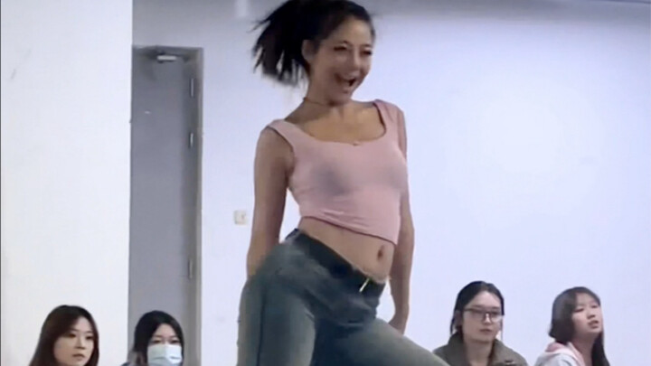 Street dance club building [choreography problem]