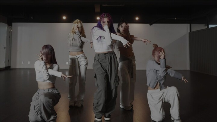 [ALIEN Dance Studio] การออกแบบท่าเต้นขึ้นอยู่กับห้องซ้อมจริงๆ |. NEWJEANS - GET UP |