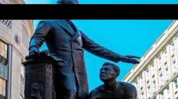Đây là loại mạch não gì? Người da đen muốn phá bỏ bức tượng Lincoln giải phóng nô lệ.