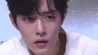 [Xiao Zhan] Ồ, ồ, ồ, bạn đang nói về cái gì vậy? Tôi không thể nghe rõ nếu không đeo kính.