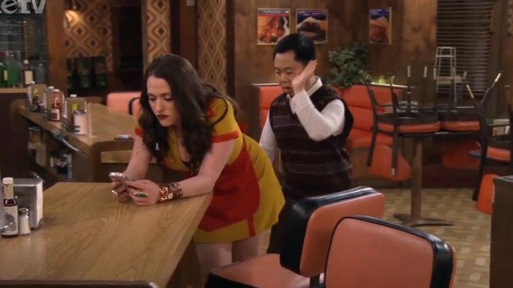 [2 Broke Girls] If you touch Max's ass, your life will be over
